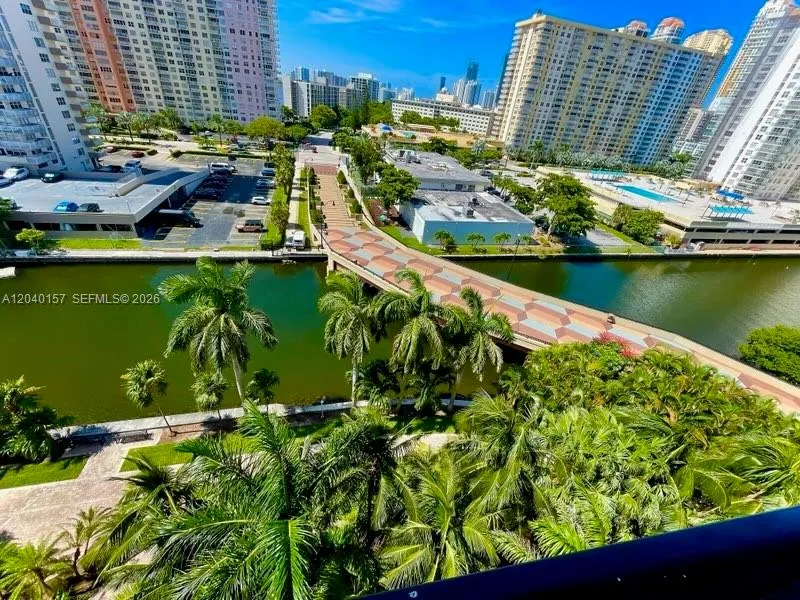 17150 Bay Rd #2912 Sunny Isles Beach, FL 33160