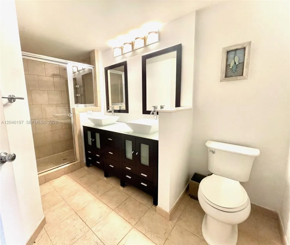 17150 Bay Rd #2912 Sunny Isles Beach, FL 33160