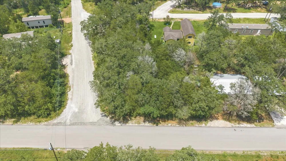 Sec 4 Lot 102 Drive Smithville, TX 78957