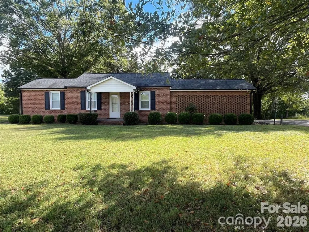 1952 Nc 16 Business Highway Denver, NC 28037