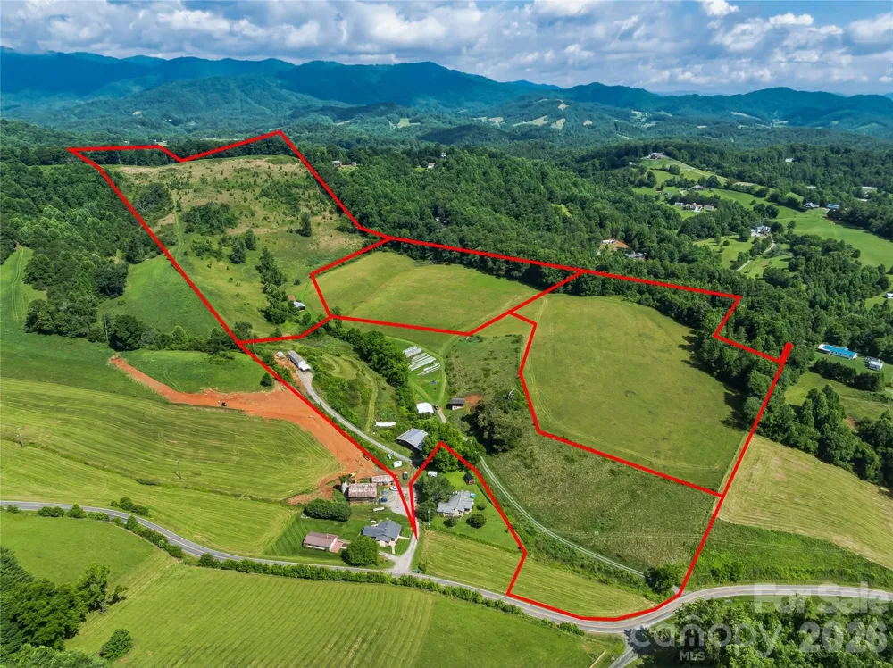 99999 Felmet Farm Road Marshall, NC 28753