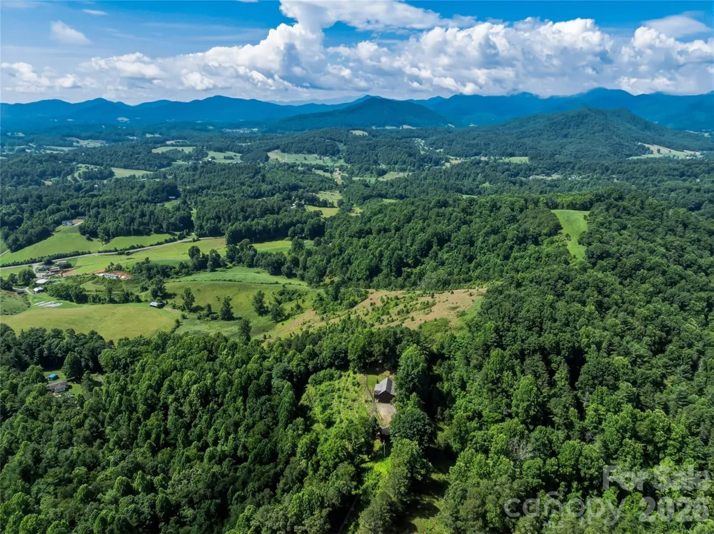 99999 Felmet Farm Road Marshall, NC 28753