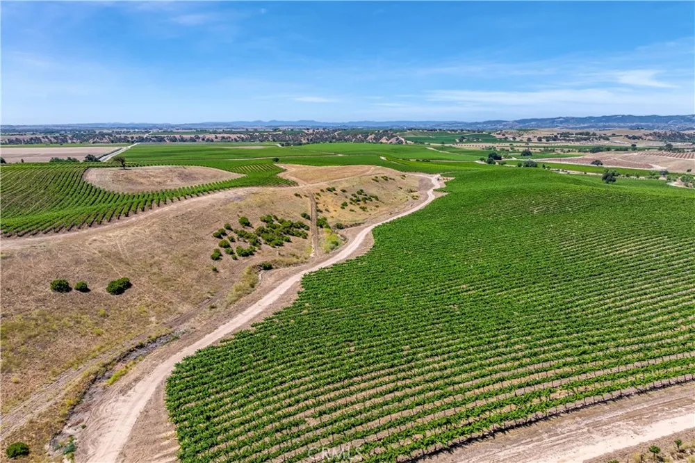7160 Estrella San Miguel, CA 93451