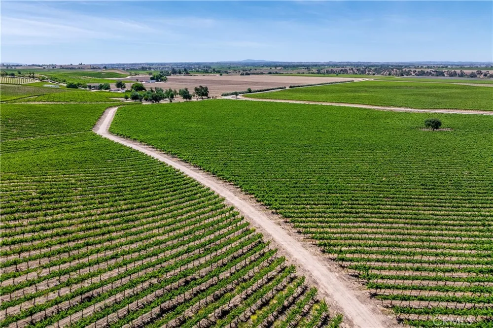 7160 Estrella San Miguel, CA 93451