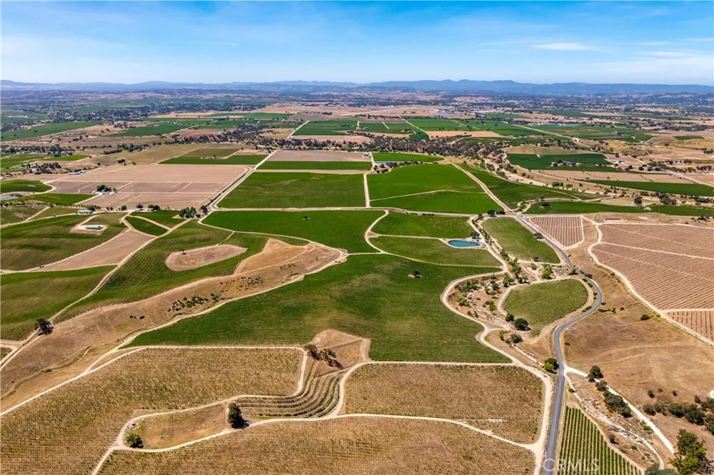 7160 Estrella San Miguel, CA 93451
