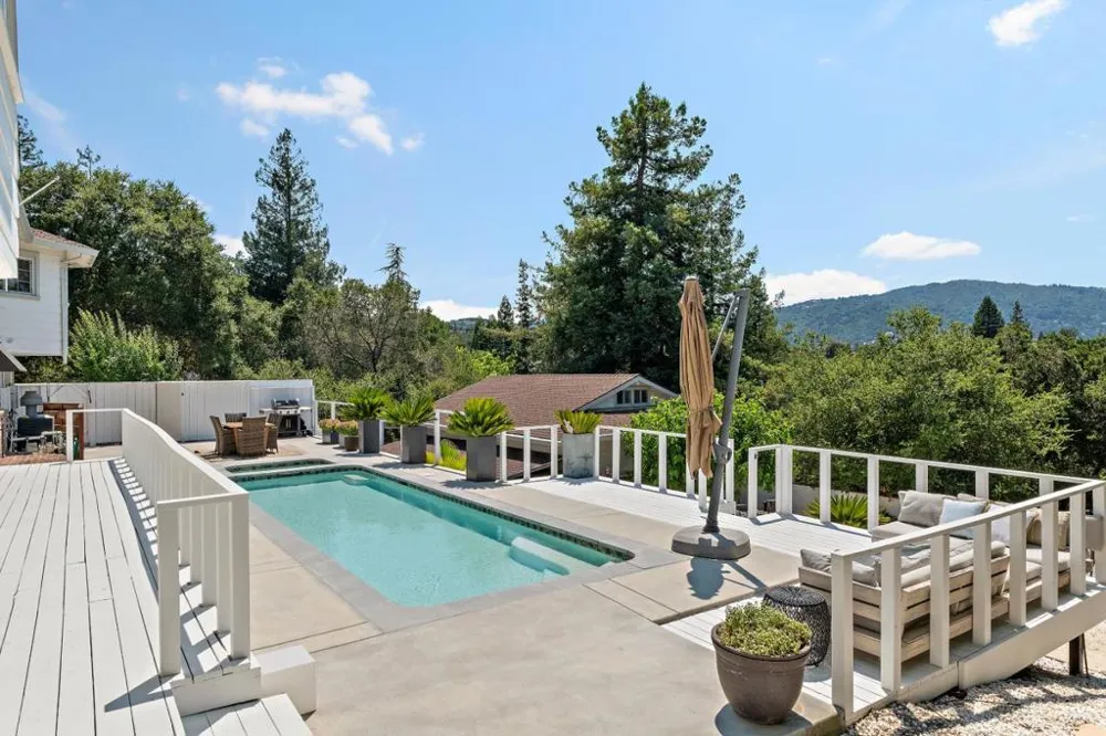 16057 Shannon Road Los Gatos, CA 95032