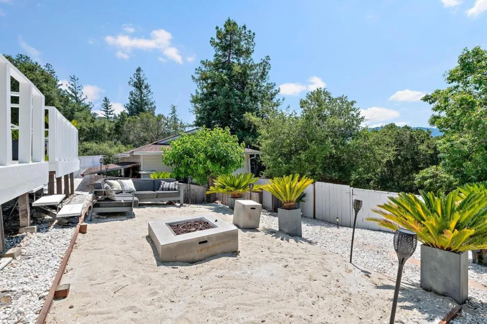 16057 Shannon Road Los Gatos, CA 95032