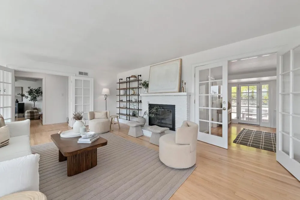 16057 Shannon Road Los Gatos, CA 95032