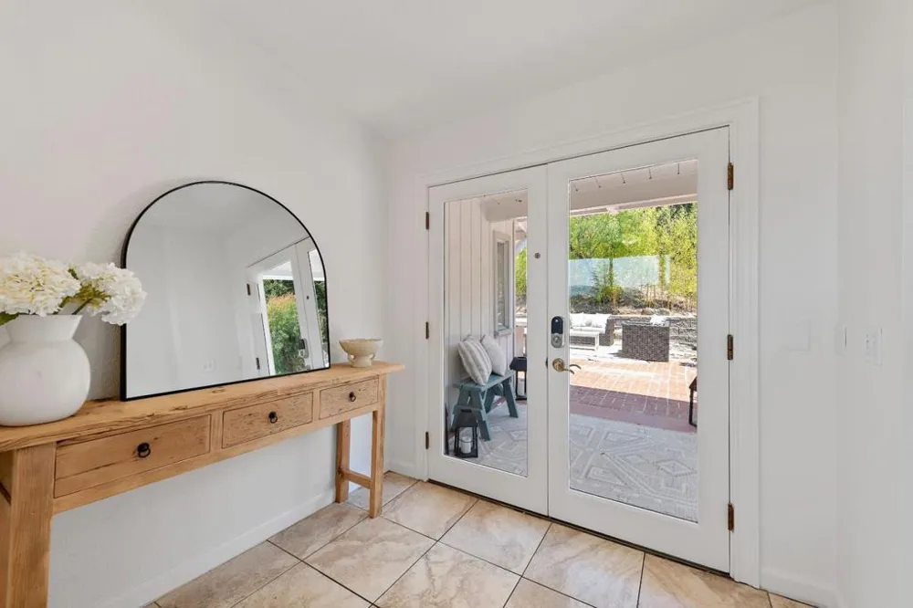 16057 Shannon Road Los Gatos, CA 95032