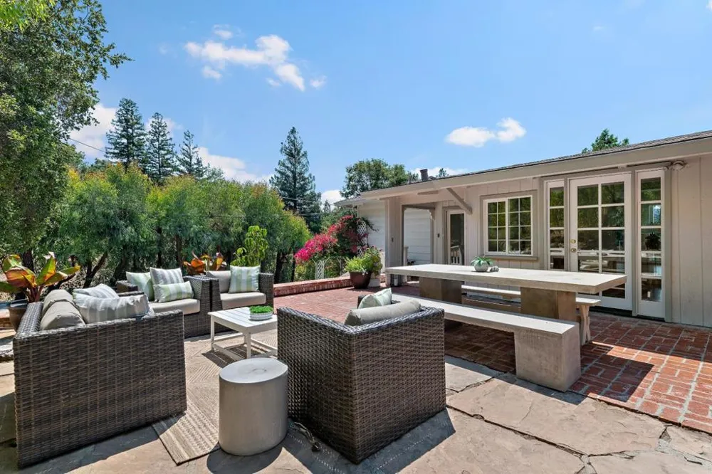 16057 Shannon Road Los Gatos, CA 95032