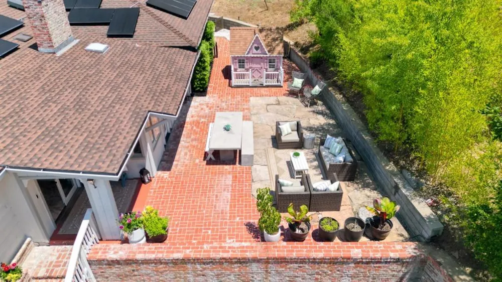 16057 Shannon Road Los Gatos, CA 95032