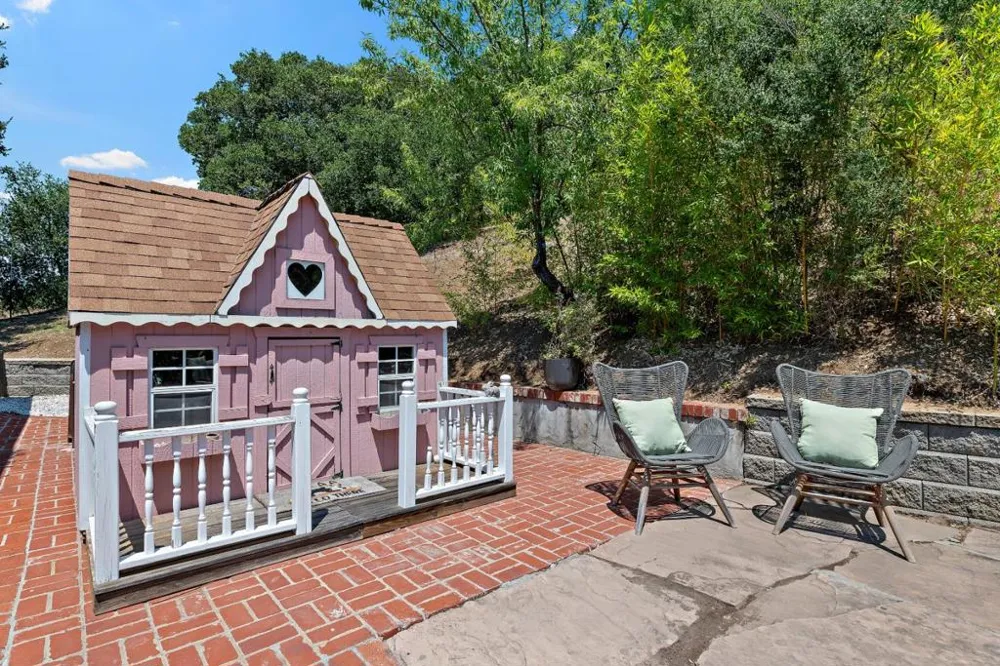 16057 Shannon Road Los Gatos, CA 95032