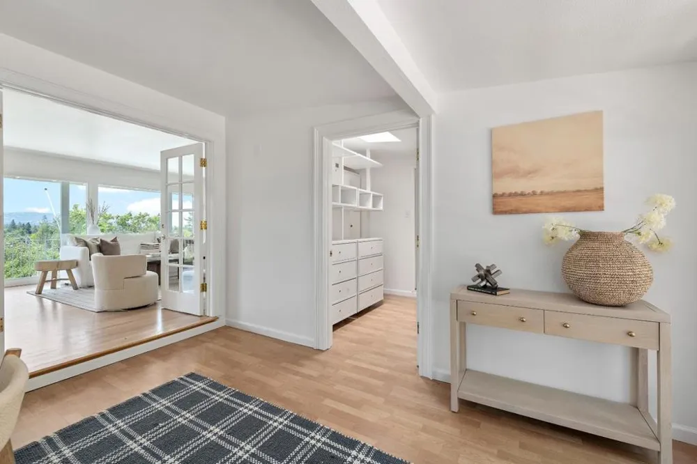 16057 Shannon Road Los Gatos, CA 95032