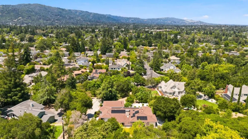 16057 Shannon Road Los Gatos, CA 95032