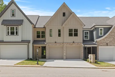 9710 Dutton Lane