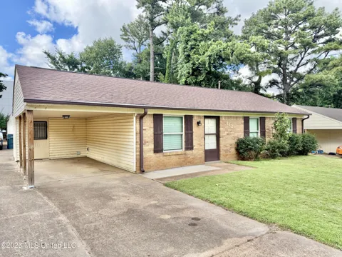 442 Hillbrook Drive