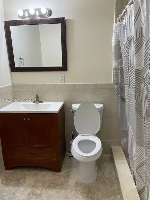 6510 SW 58th Ave South Miami, FL 33143