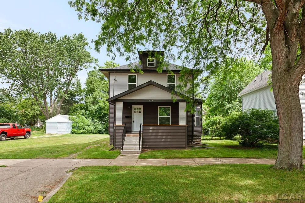 138 E Robinson Street Jackson City, MI 49203