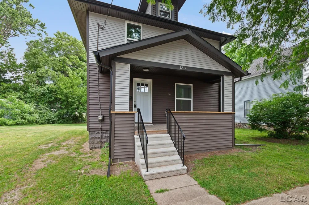138 E Robinson Street Jackson City, MI 49203