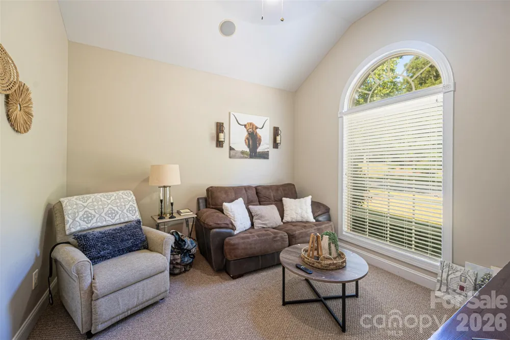2041 Fairways Drive Cherryville, NC 28021