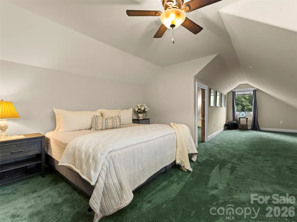 40 Shining Rock Drive Canton, NC 28716