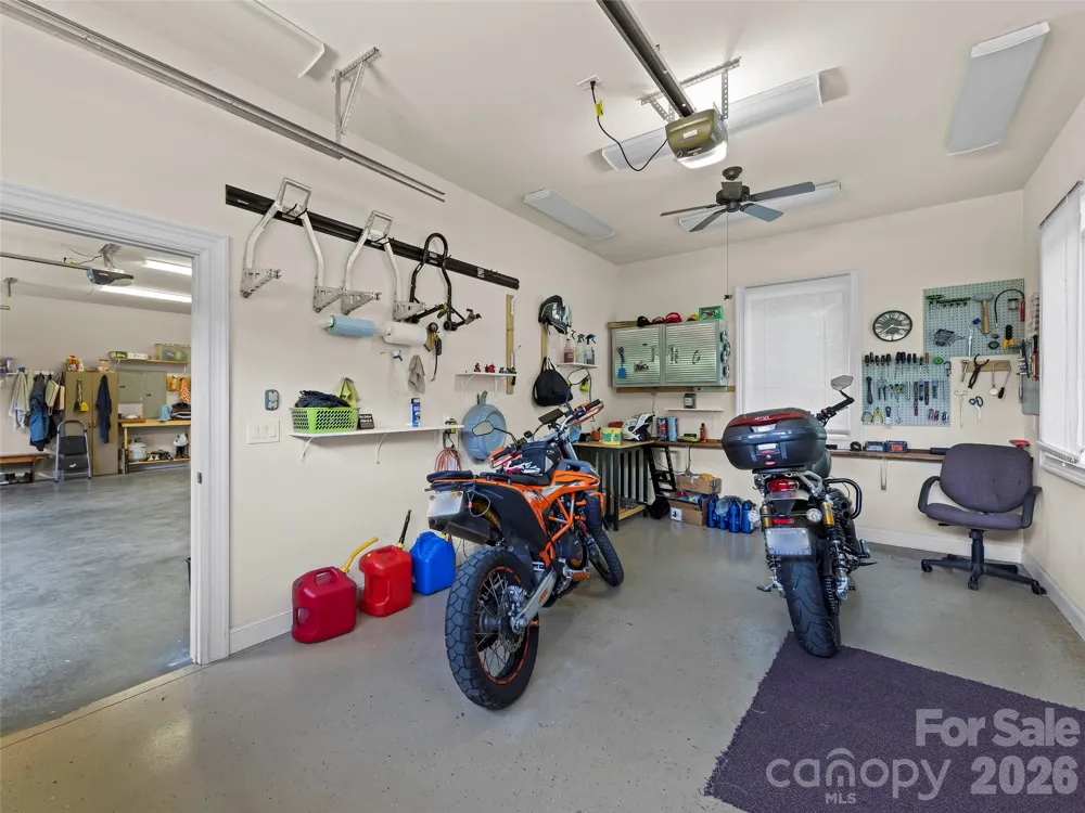 40 Shining Rock Drive Canton, NC 28716
