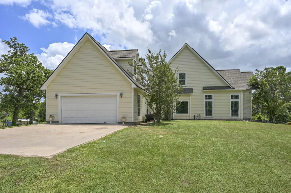 16660 Fm 3090 Road Anderson, TX 77830