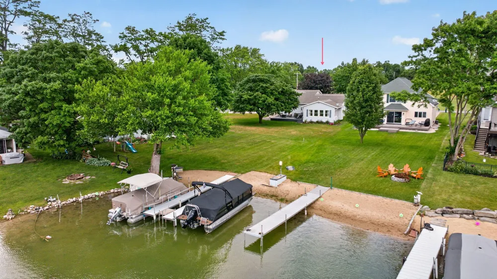 103 Paula Drive Brooklyn, MI 49230