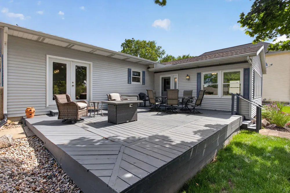 103 Paula Drive Brooklyn, MI 49230