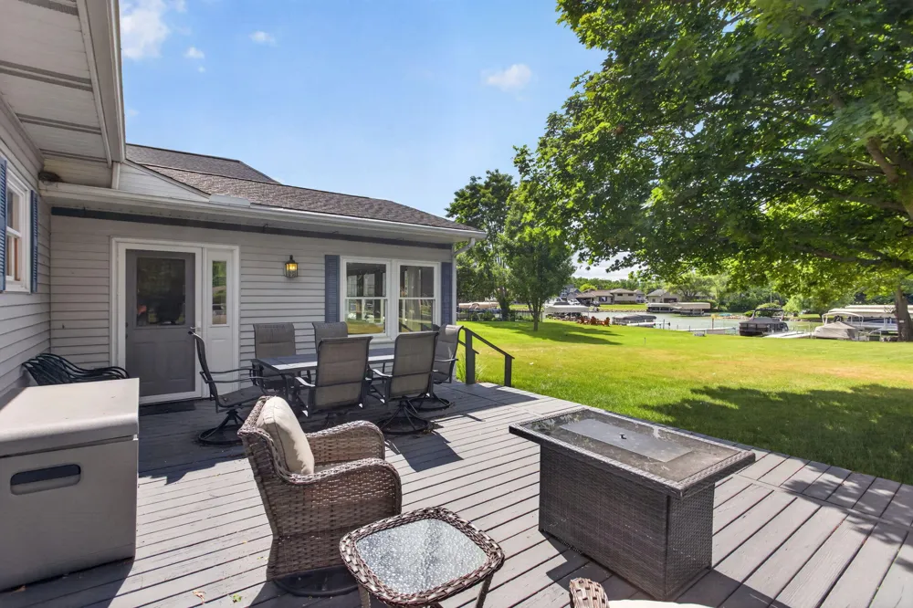 103 Paula Drive Brooklyn, MI 49230