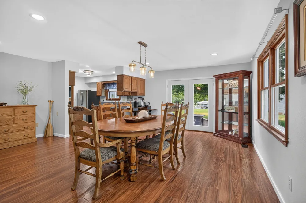 103 Paula Drive Brooklyn, MI 49230