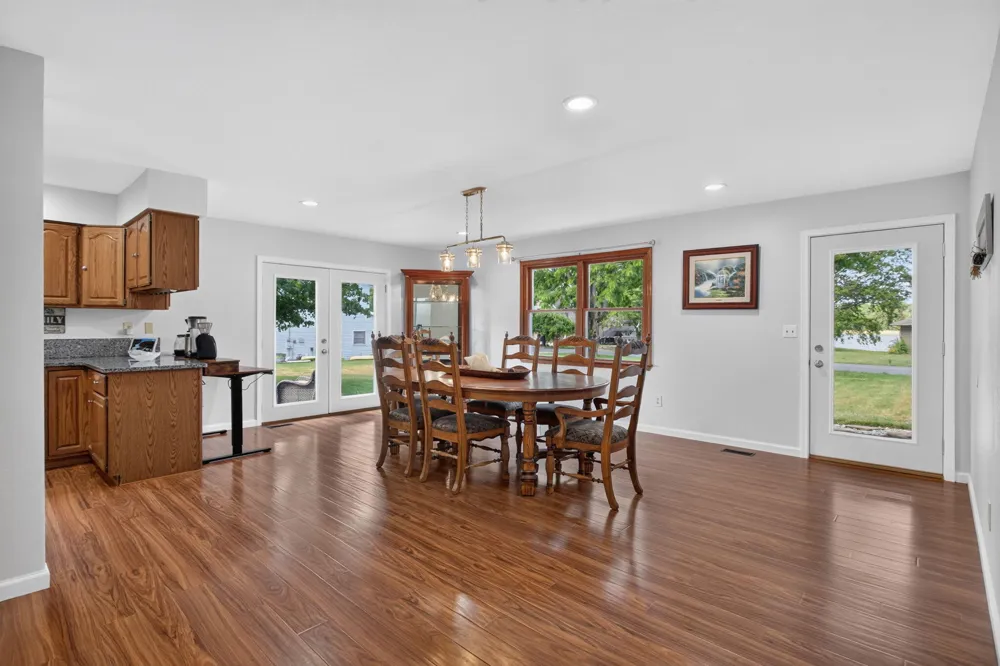 103 Paula Drive Brooklyn, MI 49230