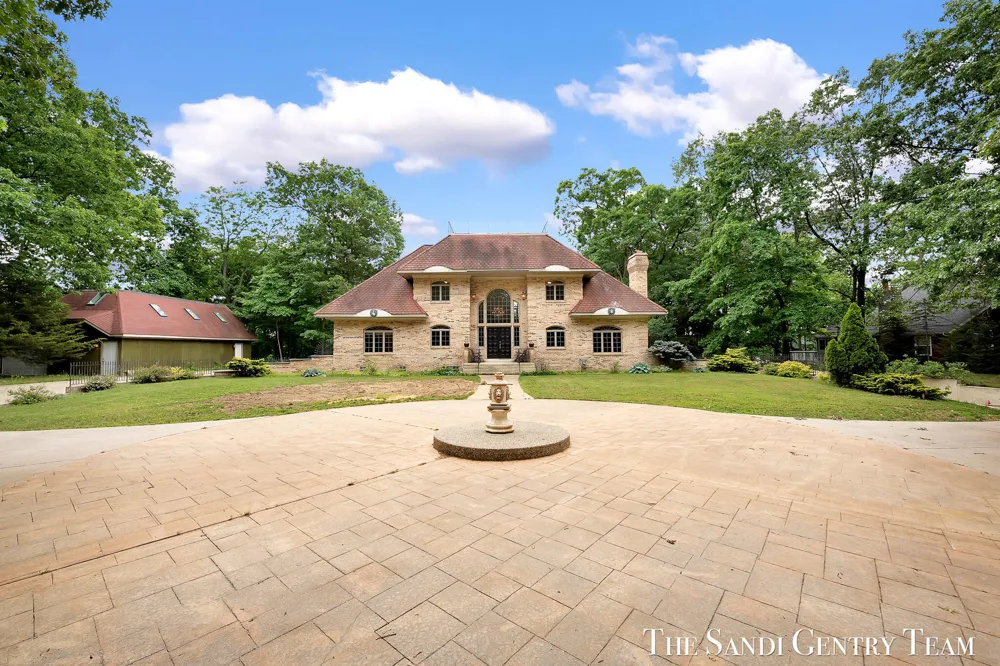 3652 118th Avenue Valley Township, MI 49010