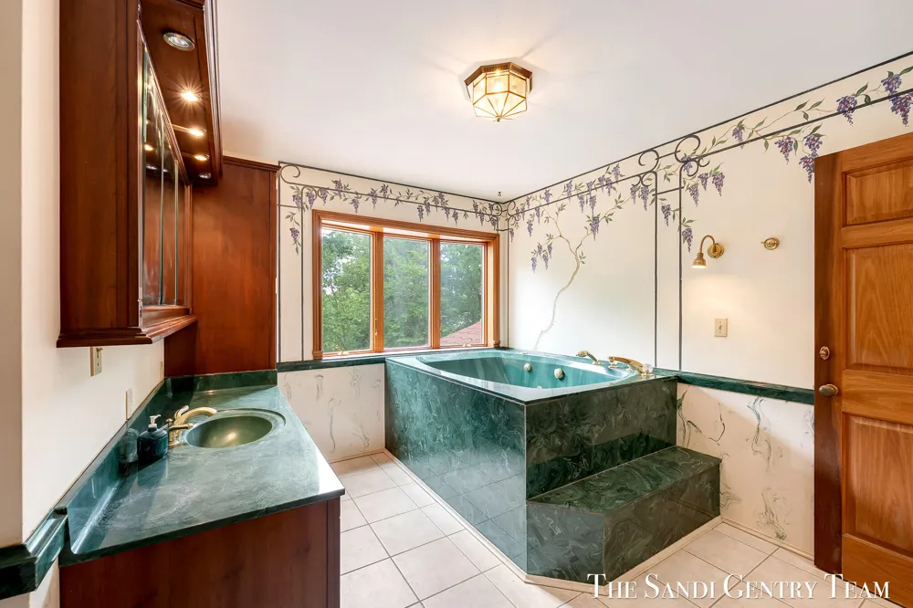3652 118th Avenue Valley Township, MI 49010