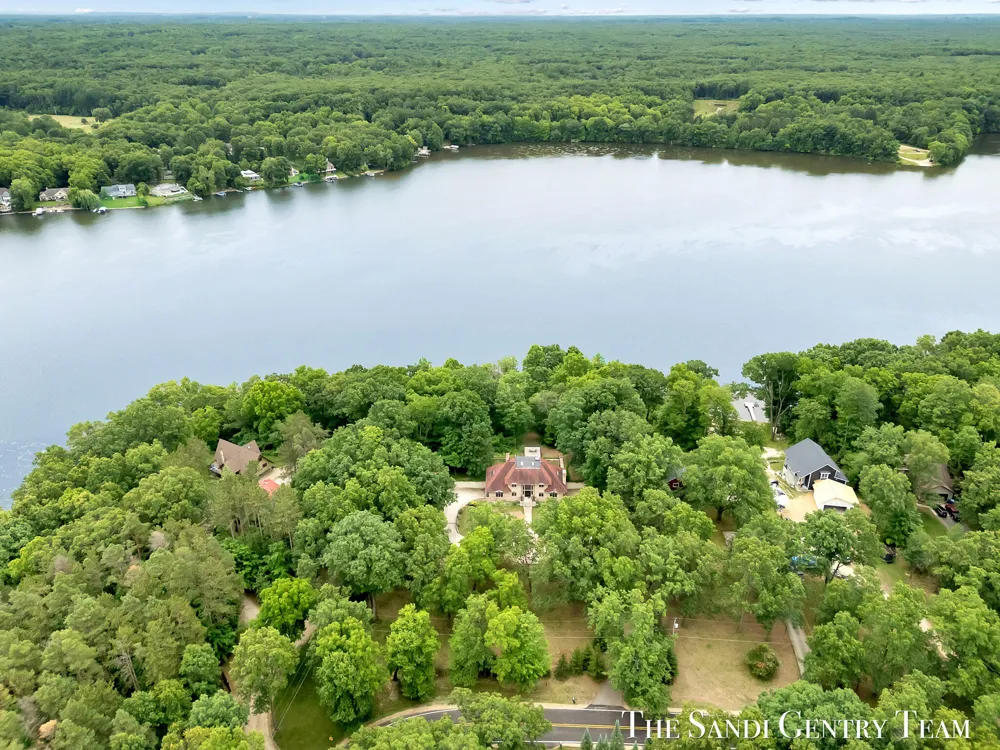 3652 118th Avenue Valley Township, MI 49010