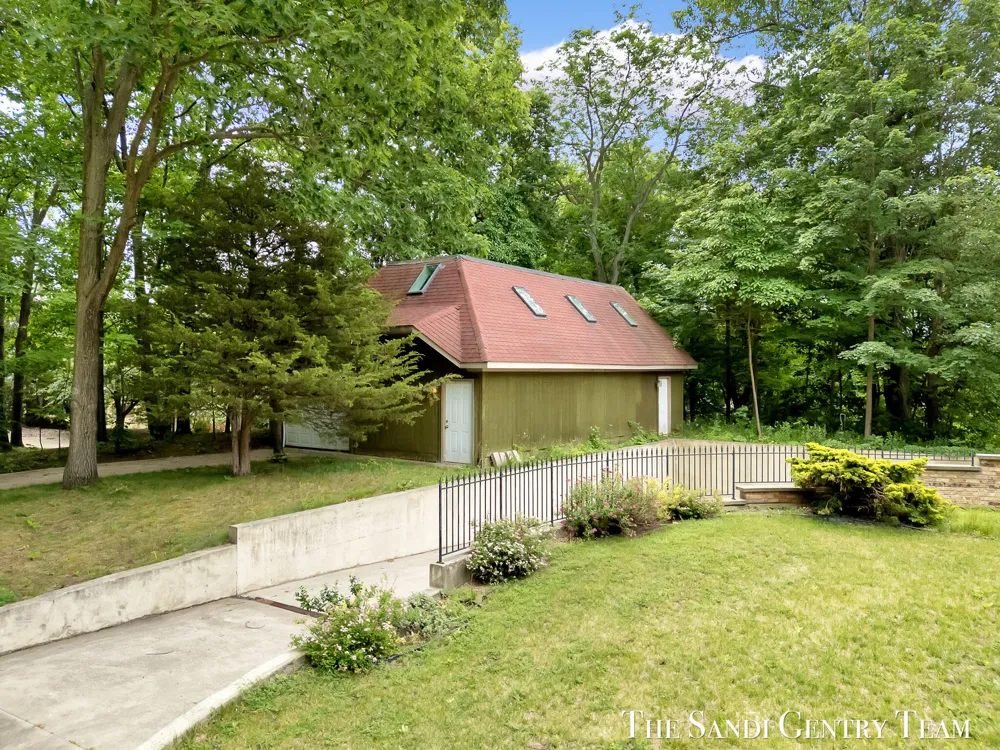 3652 118th Avenue Valley Township, MI 49010