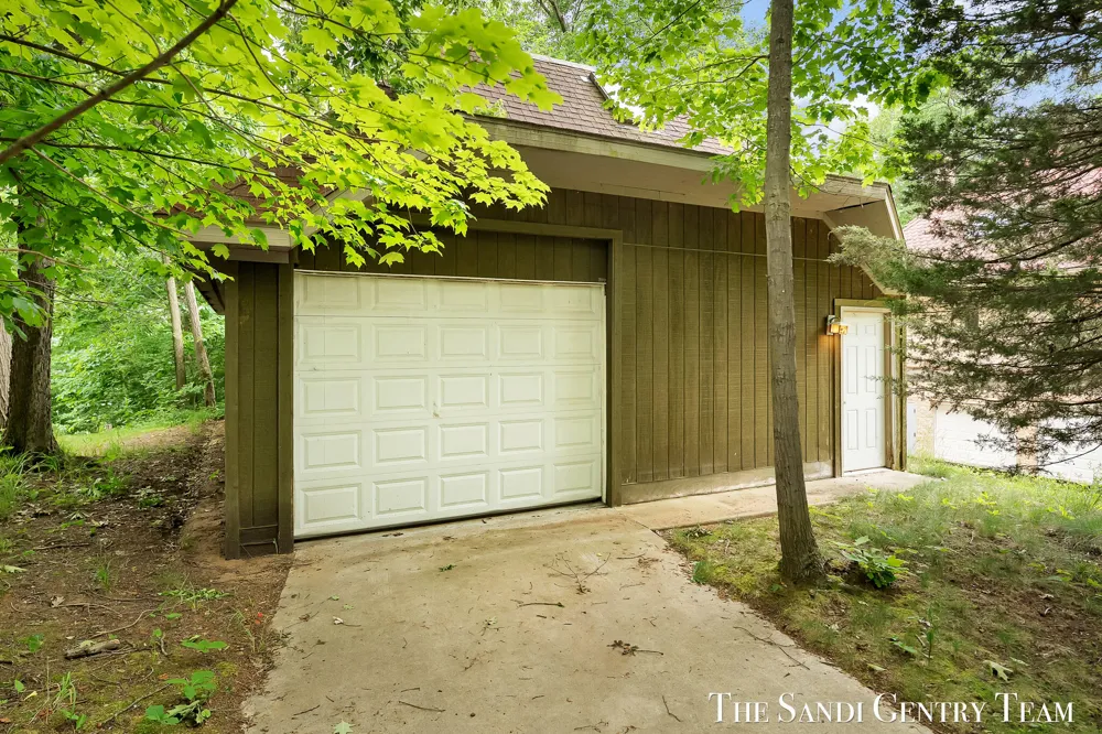 3652 118th Avenue Valley Township, MI 49010