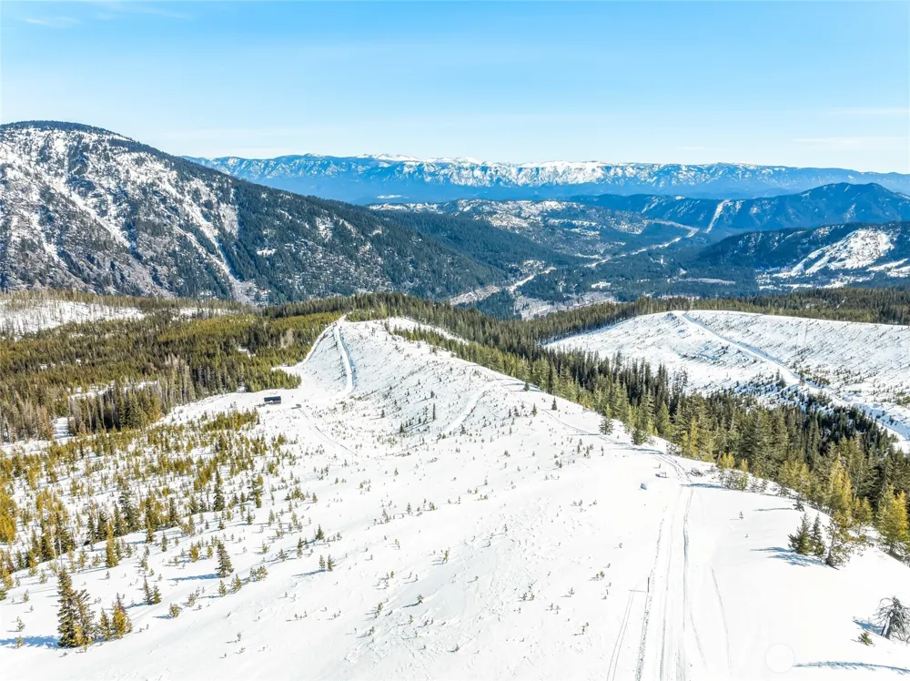 1 Mountain Club FS Rd 6930 Leavenworth, WA 98826