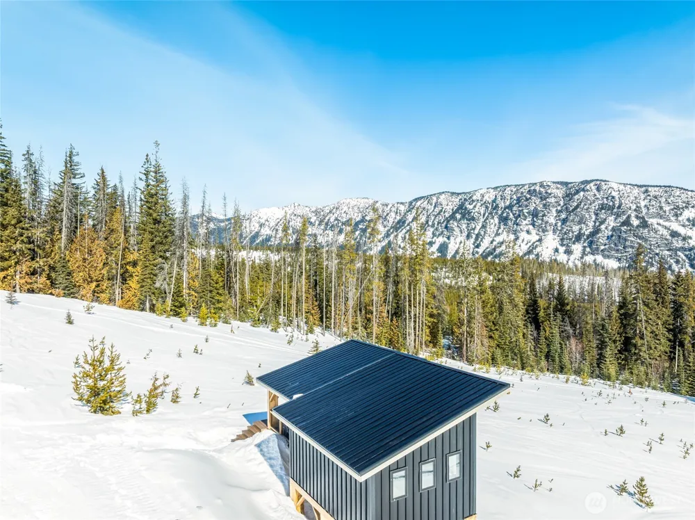 1 Mountain Club FS Rd 6930 Leavenworth, WA 98826