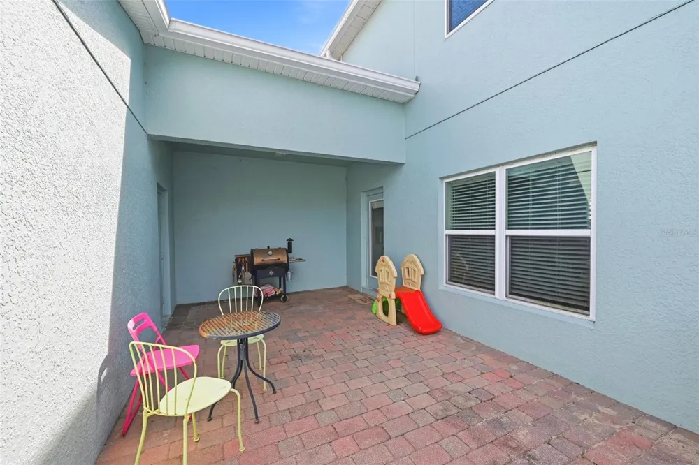 528 RAINBOW SPRINGS LOOP Groveland, FL 34736