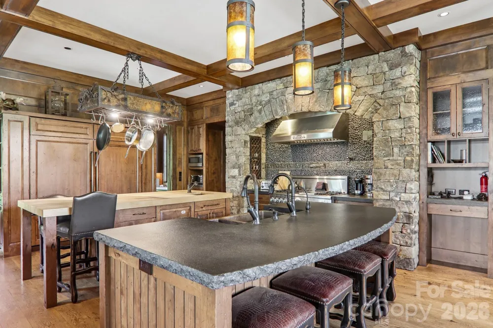 410 Lakewood Drive Bryson City, NC 28713