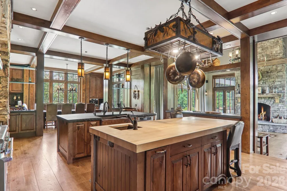 410 Lakewood Drive Bryson City, NC 28713