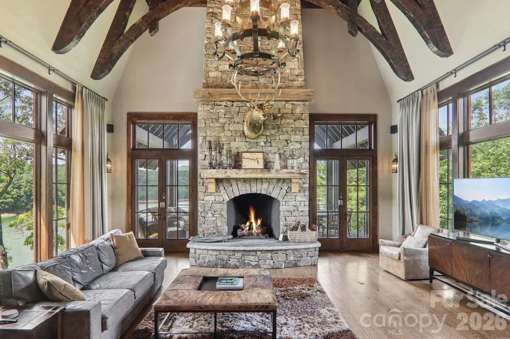 410 Lakewood Drive Bryson City, NC 28713