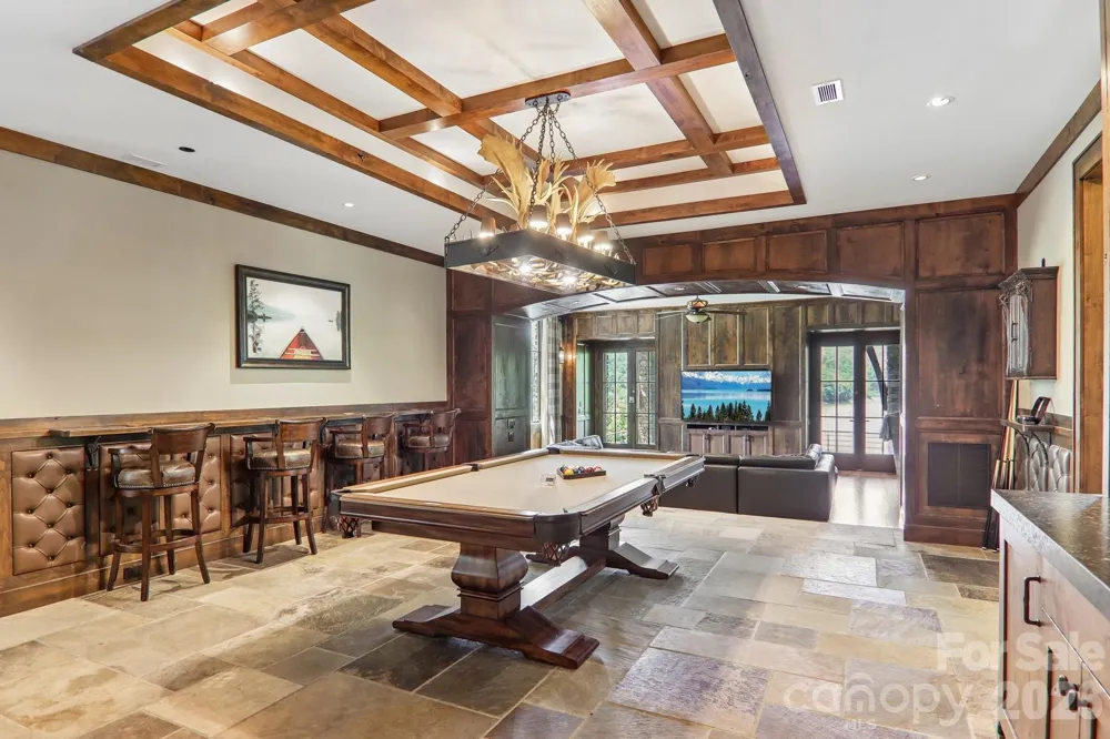 410 Lakewood Drive Bryson City, NC 28713