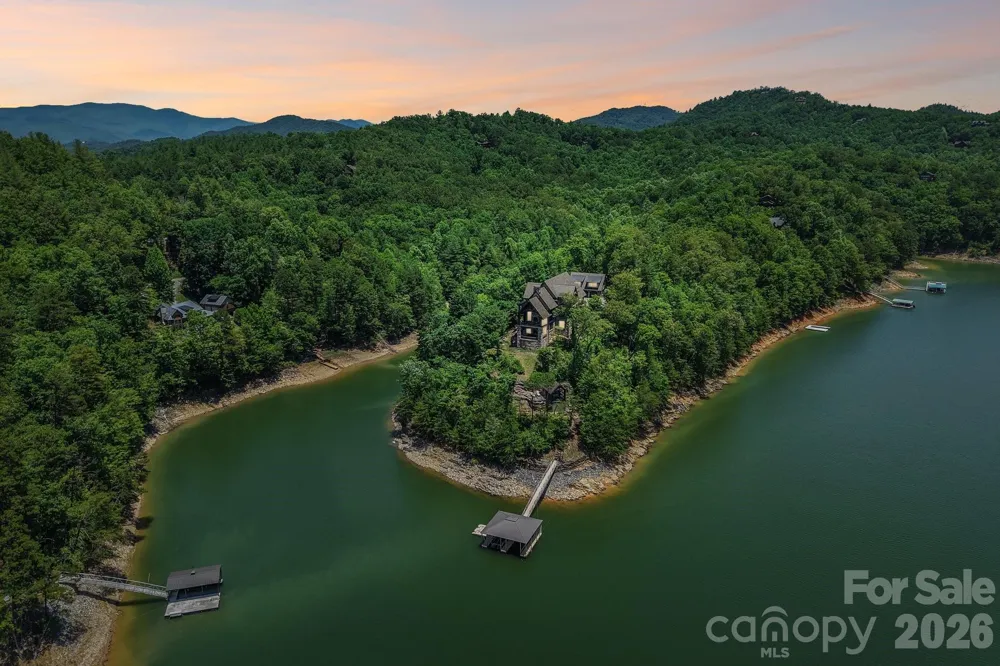 410 Lakewood Drive Bryson City, NC 28713