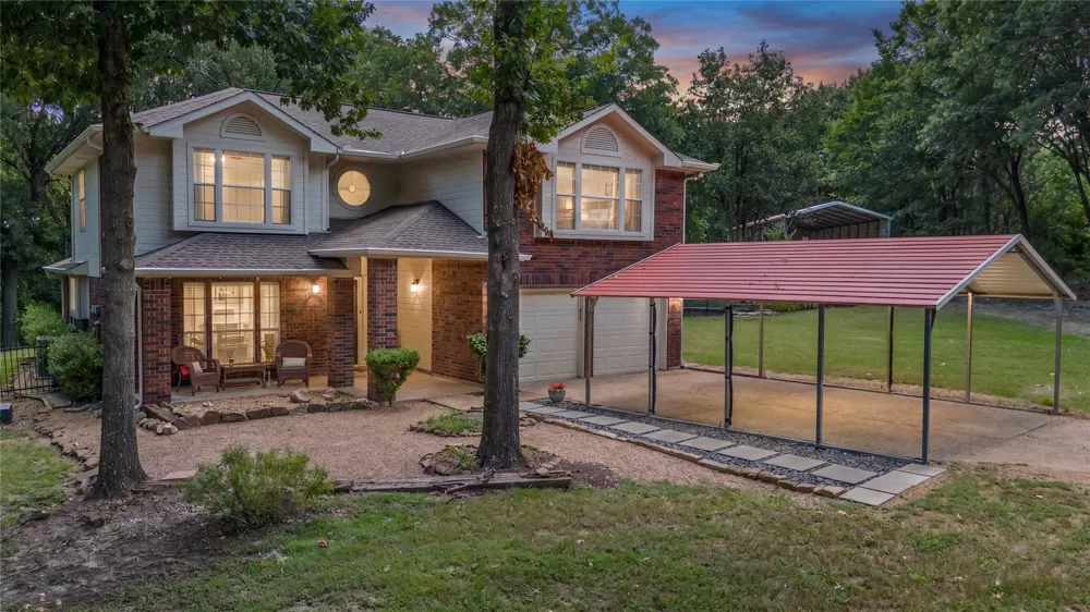 5320 Hidden Court Garland, TX 75043
