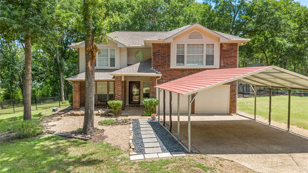 5320 Hidden Court Garland, TX 75043