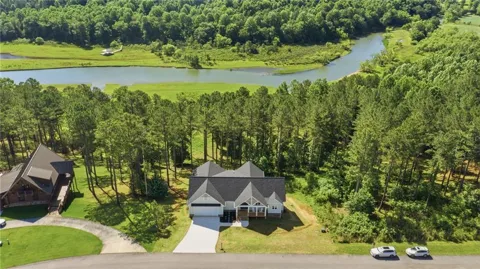 511 Sandy Lake Lane