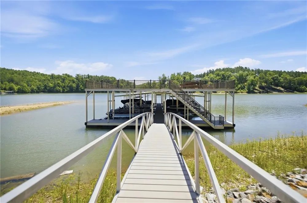 511 Sandy Lake Lane Blairsville, GA 30512
