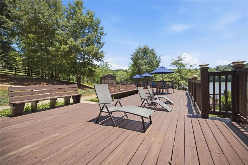 511 Sandy Lake Lane Blairsville, GA 30512